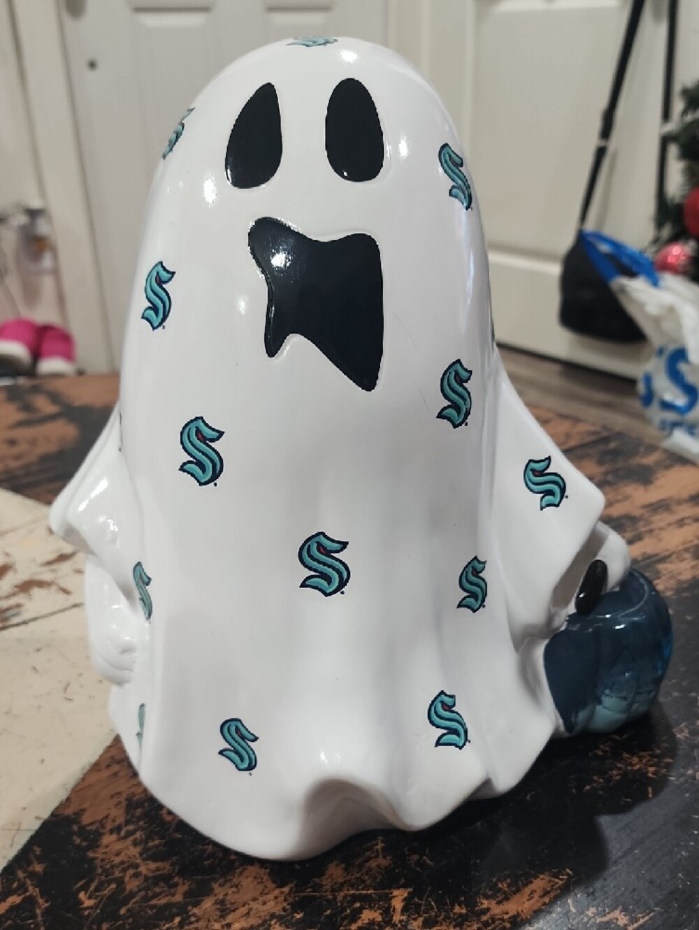 Seattle Kraken Ghost Halloween Ceramic Decor Pumpkin NHL Spooky Cute - Picture 6 of 7
